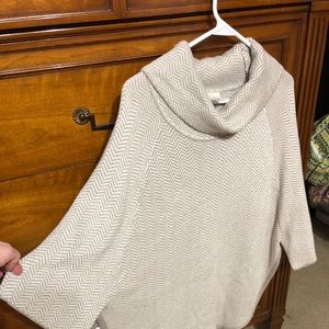 Women’s petite poncho